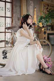 pin oleh cristina di yoon seon yeong model pakaian asia wanita cantik model pakaian
