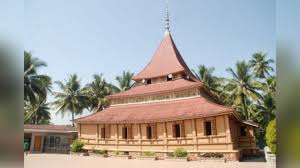 Rumah adat bale tiang sanga ini digunakan oleh masyarakat bali dalam menyambut tamunya. Contoh Gambar Mewarnai Gambar Rumah Adat Bali Kataucap