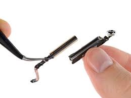 Just insert the buds into your ears and they work instantly and seamlessly with your iphone. Airpods Teardown Ifixit