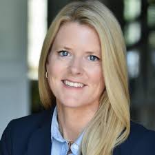 Stephanie Distasio's Instagram, Twitter & Facebook