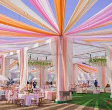 Dekorasi meja mengambil porsi yang cukup besar dalam sebuah dekorasi pernikahan warna pastel. Makna Tersembunyi Di Balik Dekorasi Pernikahan Warna Pastel Wedding Market