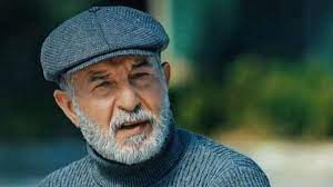Ali sürmeli'nin beyin kanaması geçirdiği duyulmasının ardından birçok sanatçı ve arkadaşı hastaneye akın etti. Hytlhz31waemwm