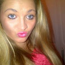 Poppy Stacey Davies (@PoppyStaceyy)