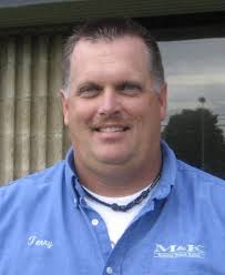 Terry Kizer named new Alamo fire chief as Larry Moore leaves for position  with Kalamazoo Township