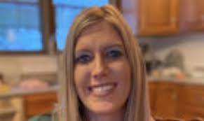 Kristen Doss's Instagram, Twitter & Facebook