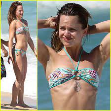 There's no discarding the fact that a lion is a brutal key symbol, symbolizing heroism, potency, pride, and supremacy. Mena Suvari Gets Jet Ski Sexy Bikini Mena Suvari Just Jared