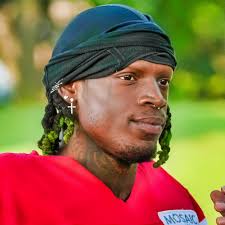 Kadarius Toney Breaks His Silence After Claiming He's Retiring From The NFL  On IG Live Full story via 🔗 in comments. 👇