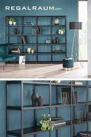 Bahut de style industriel avec structure en acier noir et plateau en bois brut. Etagere Metal Noir Etagere Style Industriel Etagere Style Industriel Etagere Etagere Metal