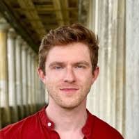 Derrick Buck's Instagram, Twitter & Facebook