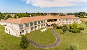 Le Parc Des Oliviers Parempuyre Maison De Retraite Et Ehpad Domusvi