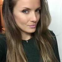 Iris Armas's Instagram, Twitter & Facebook