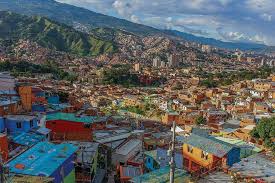 Encuentre información de movilidad, seguridad, clima y agenda cultural en medellín. Medellin
