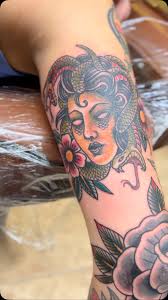 Couple pieces from the last night #medusatattoo #rosetattoo