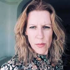 Sarah Pick's Instagram, Twitter & Facebook