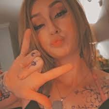 Bridgette Rosenberg's Instagram, Twitter & Facebook