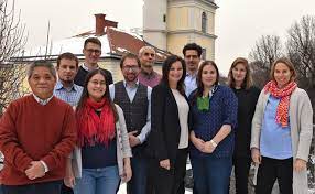 Es sollte aber trocken bleiben. Team Und Kontakte Zamg