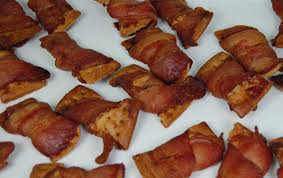 They're baked until golden for a crispy bite. Bacon Cracker Appetizers Easy Recipes For Family Time Seeded At The Table