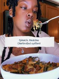 Delicious Baby Spinach & Fried Oyster Salad Recipe