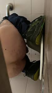 男大便排泄: 和式トイレ盗撮 - ThisVid.com