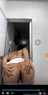 Watch online Adriana Rios aka Adrianarios00 OnlyFans - Una pequea parte de  la transmisin de ayer, me encanta hacer lo que me pidan totalmente en vivo,  on X-video