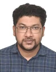 DhivehiArchives First MBBS doctor of Maldives was Dr. Abdul Rasheed Abdul  Wahhab of Bodu Dhaharaage (Māle). He graduated with the degree of Bachelor  of Medicine & Bachelor of Surgery from the Madras