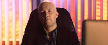 Alexander joseph luthor is a fictional supervillain appearing in american comic books published by dc comics. Supergirl Lex Luthor Debutiert In Staffel 4