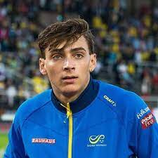Professional pole vaulter who is known for competing in several international continue to next page below to see how much is armand duplantis really worth, including net worth, estimated earnings, and salary for 2019 and. Armand Duplantis Bio Age Net Worth Height In Relation Nationality Body Measurement Career