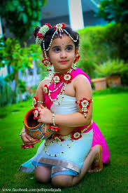 Pin By Sarvari Vemparala On Wedding Bridal Floral Jewellery Kids Dress Patterns Kids Dress Baby Photoshoot Girl