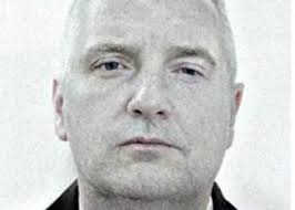 Kendra Pineda Mesa: una voz para ganarse la vida