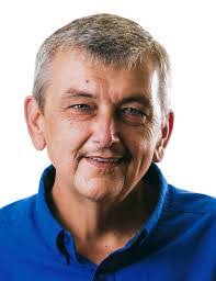 William Carden's Instagram, Twitter & Facebook