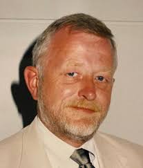 Warren Muller Obituary (2023)