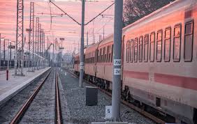 Tren bucuresti targu jiu informatii complete despre toate rutele pe mersul trenurilor: Trafic Feroviar Blocat Intre Targu Jiu PetroÈ™ani Trei Trenuri Sunt Afectate Dcnews