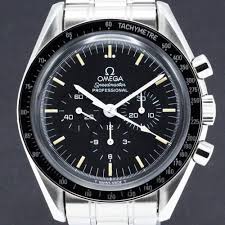 While chronographs have been around since the late 1800s, omega first introduced this line of chronographs in 1957. Omega Speedmaster 3590 50 00 Von 5 350