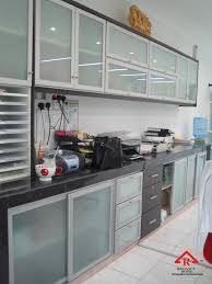 Reliance Home Aluminum Cabinet Door 3 Glass Kitchen Cabinet Doors Glass Kitchen Cabinets Modern Kitchen Cabinet Design