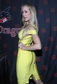 Brandi love, born tracey lynn livermore, grew up in detroit, michigan but is currently a resident of raleigh, south carolina, living with her husband of twelve years chris potoski, who she married in 1994 and whom she has an open relationship with. Brandi Love Exxxotica Expo 2018 Celebmafia
