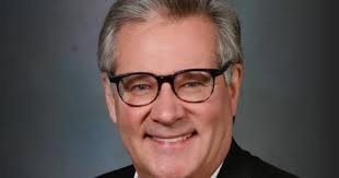 Judge won't toss lawsuit against former Prince William schools  superintendent