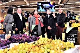Il dg mario colombo è stato decorato con l'onorificenza di cavaliere dell'ordine nazionale al merito dal presidente. Carrefour A Inaugurat Carrefour Corbeanca Al Doilea SÄƒu Hipermarket Din 2019 Modernbuyer Revista Specialistilor In Achizitii