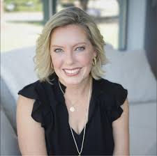 Christina Warlick's Instagram, Twitter & Facebook