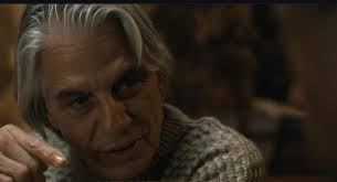 Y'all get in here and just start chattin away🤦🏻‍♀️How many times we gotta  tell y'all that this show is loosely based