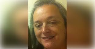 Ashley Honaker's Instagram, Twitter & Facebook