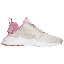 Jerry seinfeld wore them on tv, michael johnson showed them off in commercials, and a legacy was born. Nike Women S Air Huarache Run Ultra Casual Shoes Reviews 2021