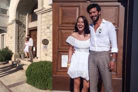 İşte ilk fotoğraflar 6 yıldır birlikte olan oyuncu çift barış arduç ve gupse özay, çeşme'de düzenledikleri nikah töreni ile dünya evine girdi. Gupse Ozay Hamile Mi Baris Arduc Haberi Verdi