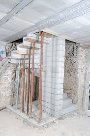 Nos coups de coeur sur les routes de france. Construire Soi Meme Un Escalier De Beton A Double Quart Tournant En Kit Bricolage Avec Robert