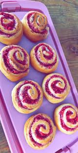 Himbeer Kokos Schnecken In 2020 Backzutaten Kokosraspeln Himbeeren