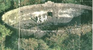 corpse-bearers inside ...