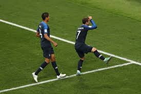 Antoine griezmann has been celebrating with the fortnite 'take the l' dance for a good few months now and he's managed to get his france national team colleagues onboard. What Is Antoine Griezmann S World Cup Celebration It S From Fortnite Sbnation Com