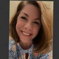 Karen Mchugh's Instagram, Twitter & Facebook