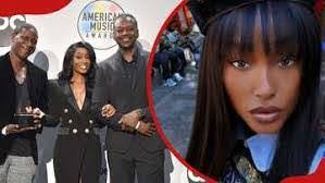 Mary Beougher's Instagram, Twitter & Facebook