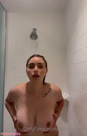 Nude OnlyFans Girls