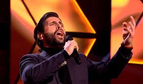 Who is the winner of all together now? All Together Now Quem E O Concorrente Que Conquistou Todos Os 100 Jurados Nit